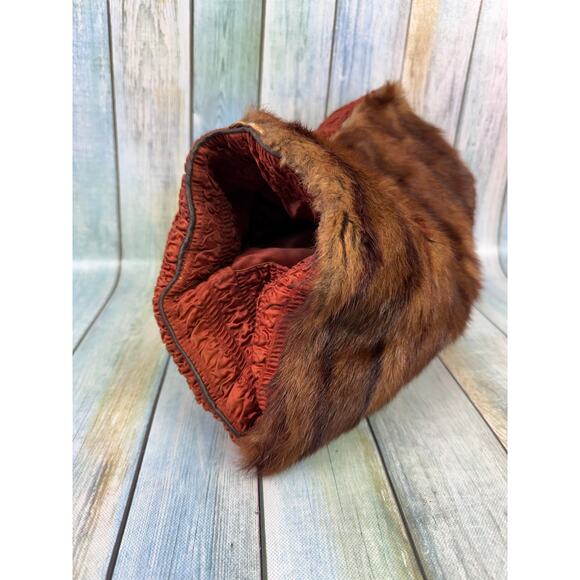 Mink Muff Vintage Fur Hand Warmer Inside Pocket Brown Fur Purse Wristlet 1940's - Picture 2 of 10